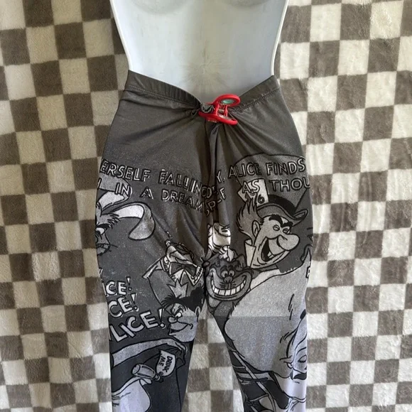 Disney Alice in Wonderland XL/EXTRA LARGE Atheltic Leggings Women’s - Picture 4 of 7
